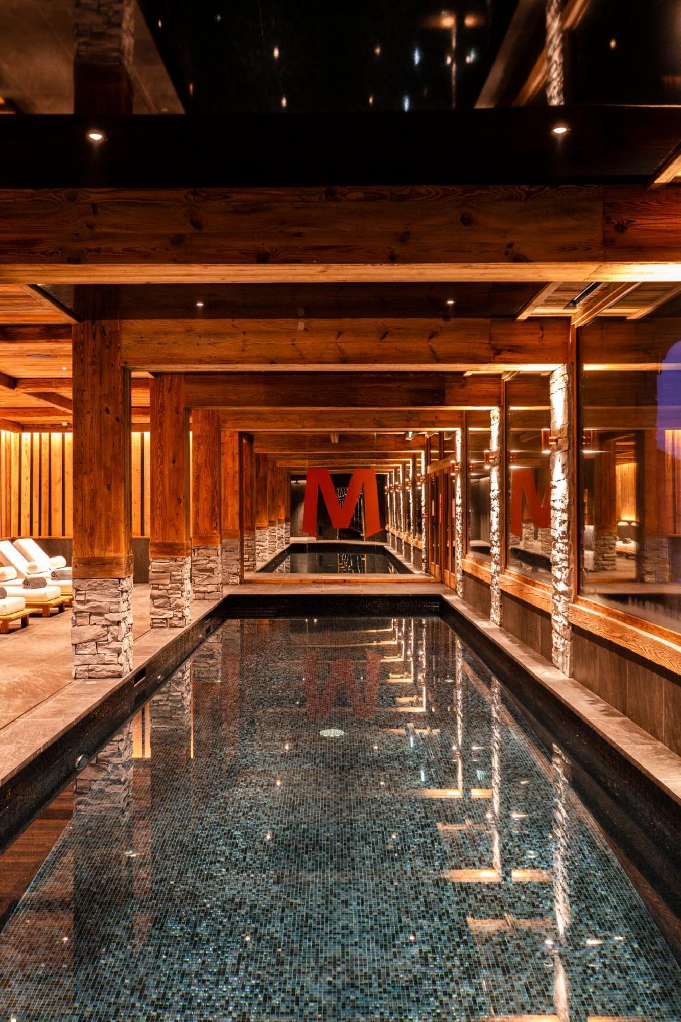 M Lodge & Spa Сен-Мартен-дьо-Белвил Екстериор снимка